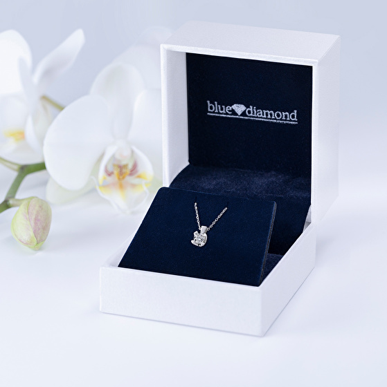 Solitär Diamant Halskette