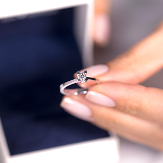 Solitär Diamant Verlobungsring